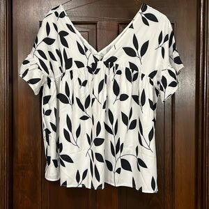 SHEIN Floral Women’s Blouse